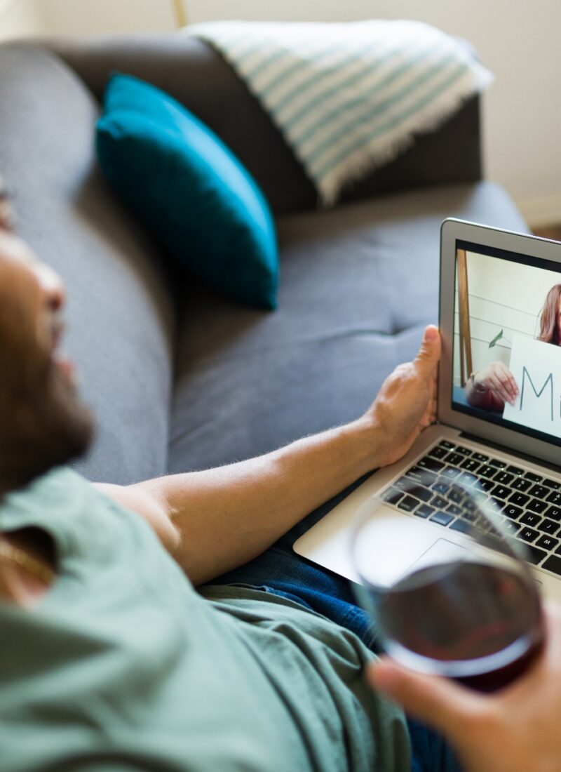 10 Serious Long Distance Relationship Problem And How To Fix Them!
